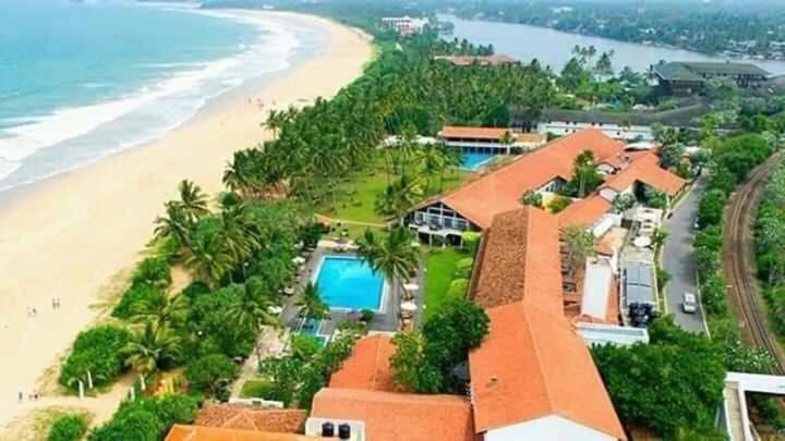 Movi Holiday Apartment Bentota Esterno foto